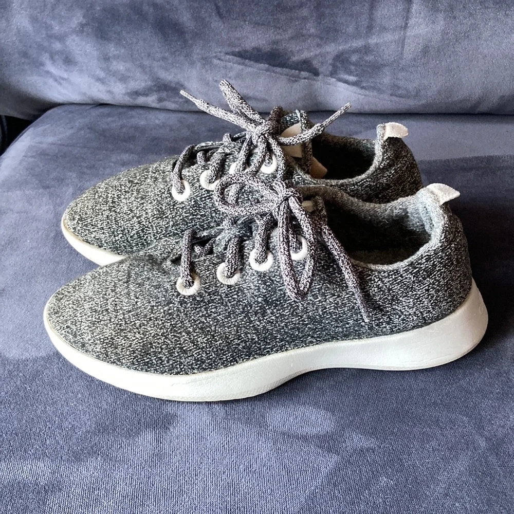Allbirds Grey Wool Runners Sneaker Size 7 - Picture 2 of 7